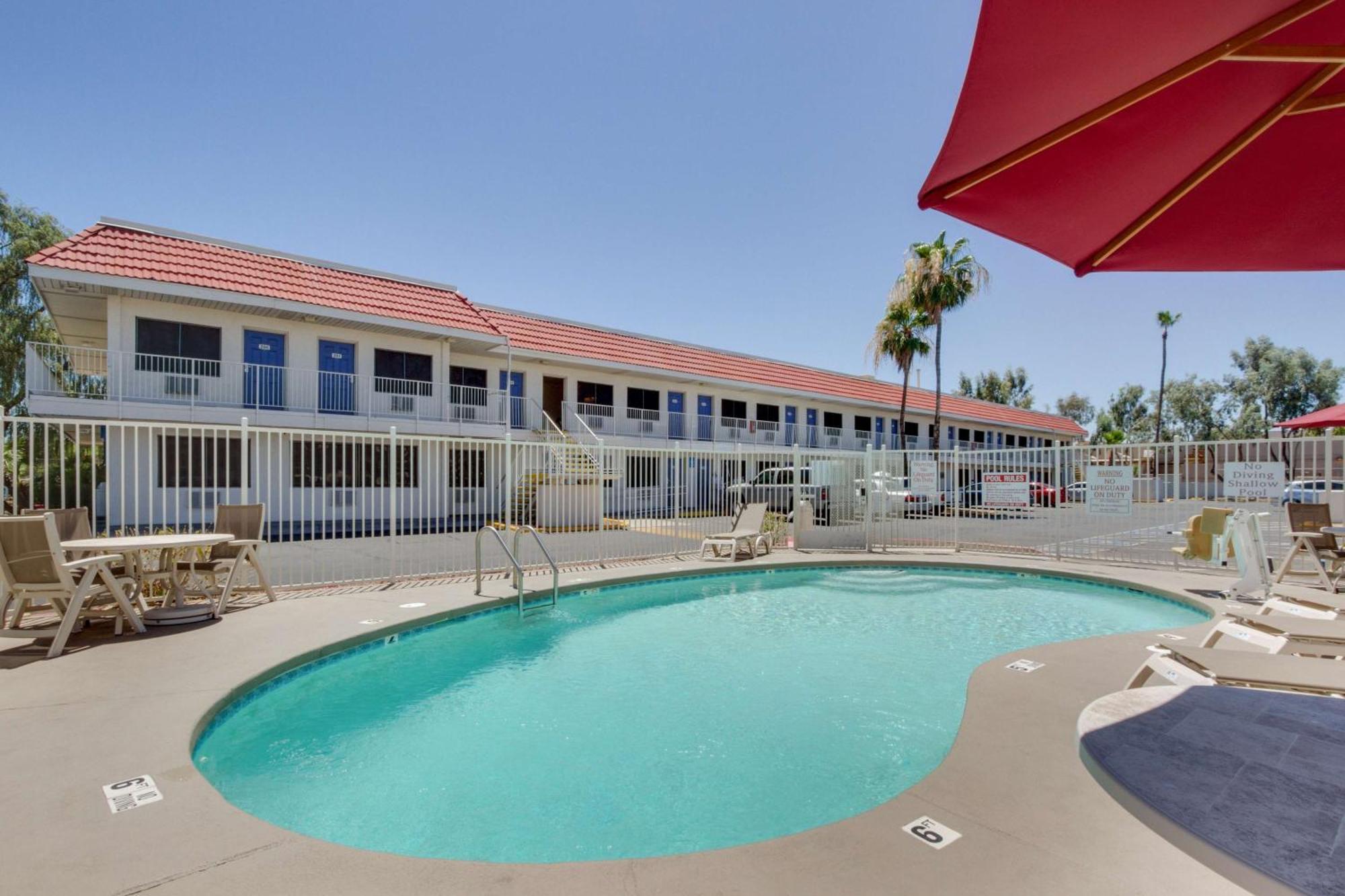 Motel 6-Tempe, Az - Broadway - Asu Exteriör bild